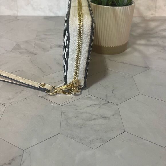 Michael Kors Continental Zip Wallet Wristlet Calf Hair - Picture 5 of 7